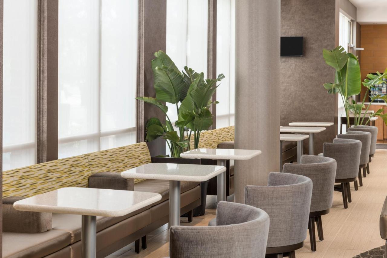 Springhill Suites By Marriott Lafayette South At River Ranch Экстерьер фото